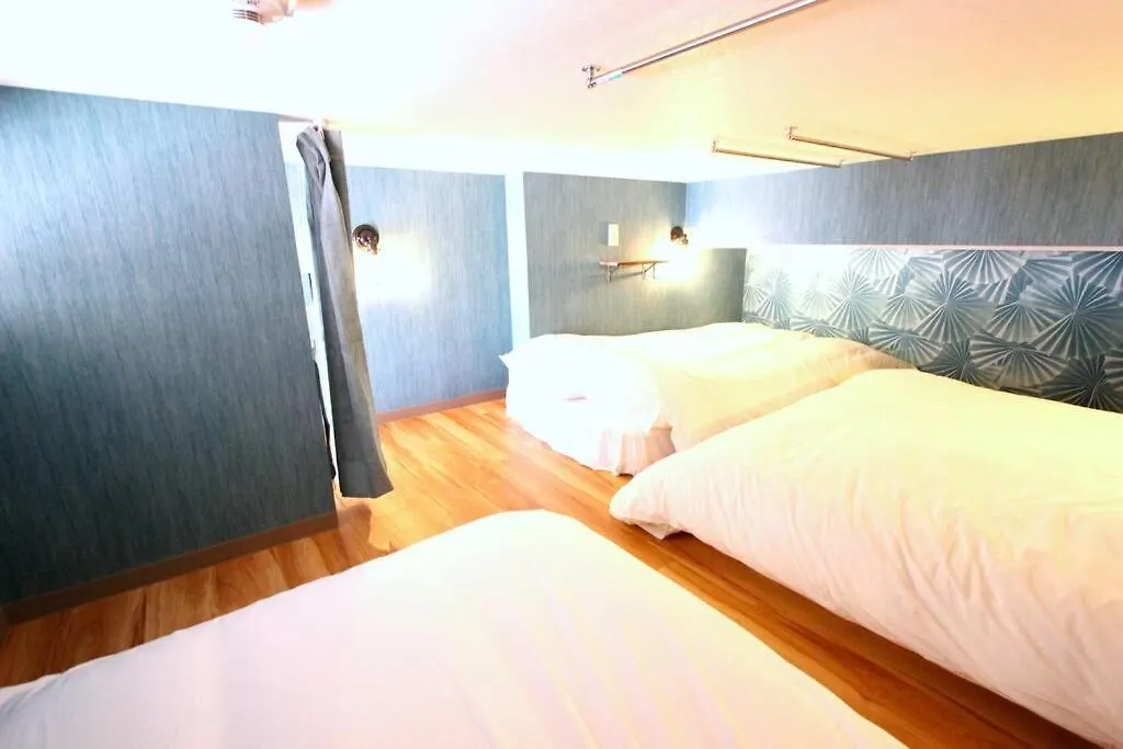 Rakuna Inn 河 Oshiage Tokyo Japan